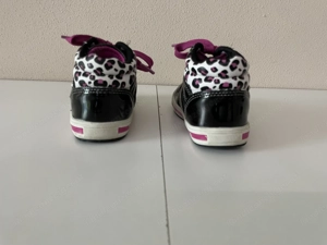 Sneakers schwarz pink weiss Leoparden-Look Gr. 22 Mädchen Bild 4