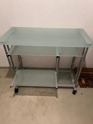 Glastisch Arbeitszimmer Bild 2