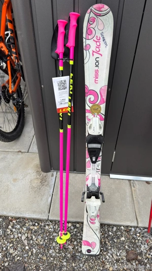 Ski 110cm und Skistöcke 105cm
