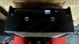 Fender Mustang GTX 100 + Fender GTX 7 Footswitch Bild 3