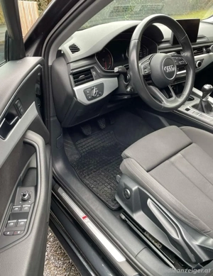 Audi A4 Avant 2,0 TDI S-Line Bild 4