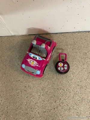 Spielzeugauto Bild 2