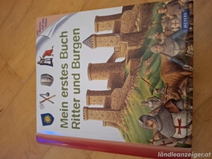 Mein erstes Buch Ritter und Burgen Bild 2