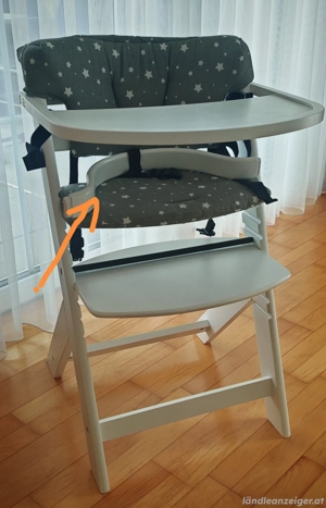 Kinderhochstuhl mit Esstisch, neuwertig! 