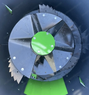 NEU Heuma AGM 1,2 Futtermischer, Standmaschine mit Elektroantrieb Bild 4