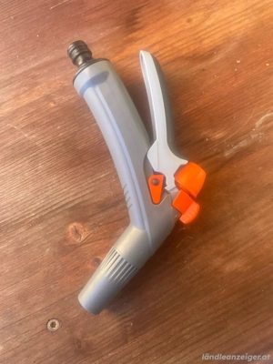 10m Gartenschlauch mit 2 Düsen Bild 2