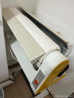 Bügelmaschine Bild 3