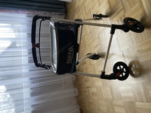 Rollator und Leibstuhl