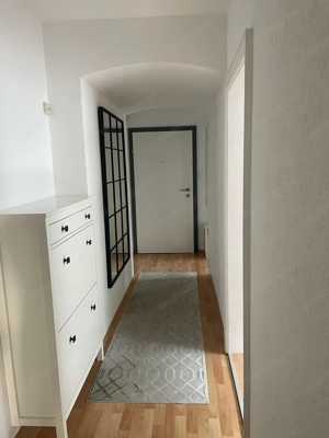 VERMIETE 3 ZI Wohnung mit abgetrennter Küche und großem Balkon IN FELDKIRCH LEVIS ab SOFORT Bild 9