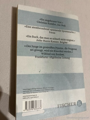 der junge im gestreiften Pyjama