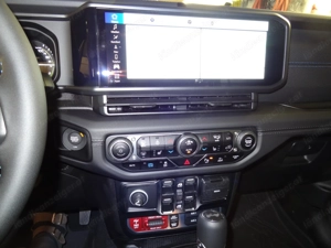 Jeep Wrangler Rubicon 4XE Blau Bild 3