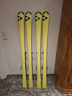 Fischer Jugendrennski Slalom RC4 SL Bild 2