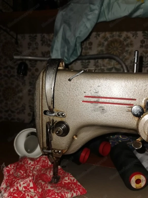 Pfaff Industrienähmaschine  Bild 3