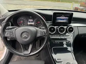 Mercedes-Benz C-Klasse Bild 11