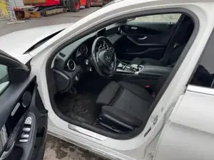 Mercedes-Benz C-Klasse Bild 10