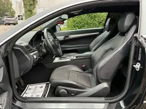 Mercedes-Benz E-Klasse Bild 11