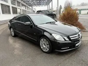 Mercedes-Benz E-Klasse Bild 2