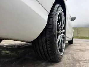 Mercedes-Benz C-Klasse Bild 19