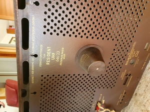 Sammlerstück: Fernsehempfänger, Type Resident UHF 646 23, Minerva-Radio Wien, 1960er Bild 2