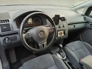 VW Touran Bild 7