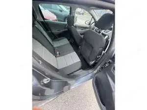 Peugeot 207 Bild 8