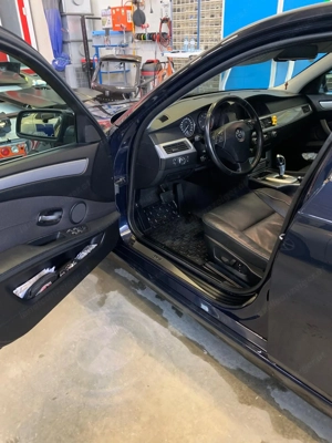 BMW E60 530d Limousine Bild 5