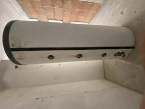 Warmwasserspeicher 300 l Bild 2