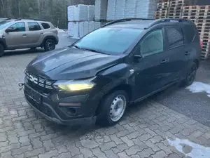 Unfallfahrzeug Dacia Jogger Bild 9