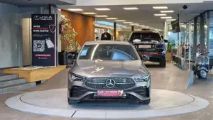 Mercedes-Benz A 180 Bild 2