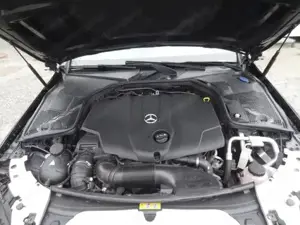 Mercedes C 220 D Aut. Avantgarde 4Matic !! AMG - LiNE !!  Bild 9