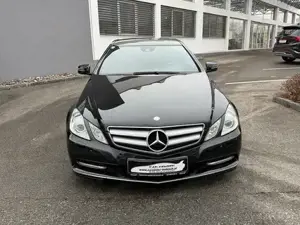 Mercedes-Benz E220 BlueEfficiency CDI Aut. 2012 TOP! Bild 2