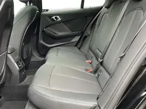 BMW 120d xDrive M Sport // Head-Up // DAB Bild 11