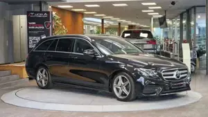 Mercedes-Benz E 220 Bild 16
