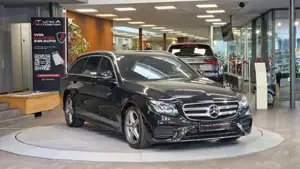 Mercedes-Benz E 220 Bild 15