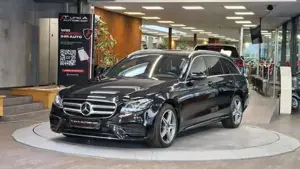 Mercedes-Benz E 220 Bild 17