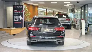 Mercedes-Benz E 220 Bild 8