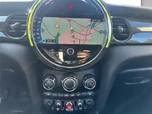 MINI Cooper 5-Türer // LED // Navi // PDC hinten // Sitzheizung Bild 8