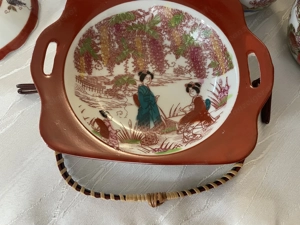 Wunderschönes Porzellanservice mit traditionellem asiatischem Motiv Bild 5