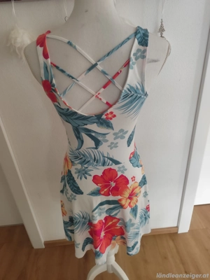 Sommerkleid  Bild 3