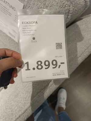 Couch Neuwertig, wird verkauft wegen Umzug Bild 2