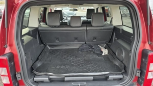 Dodge Nitro RT Allrad   Bild 8