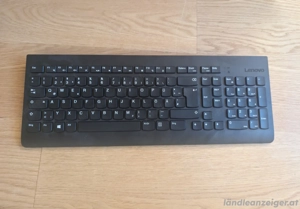 LENOVO ThinkCentre V520z All in on PC  PC SET 23 Zoll FULL-HD Display