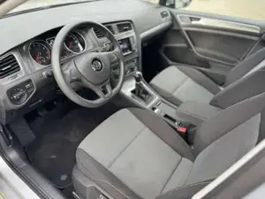 VW Golf Bild 4