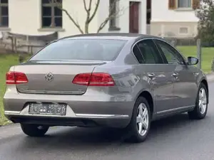 VW Passat Bild 9