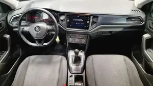 Volkswagen T-Roc Bild 17