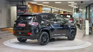 Jeep Compass Bild 10