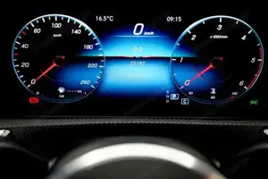 Mercedes-Benz CLA 200 d Shooting Brake LM KAM SpurW SpurH  LED Bild 5