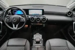 Mercedes-Benz CLA 200 d Shooting Brake LM KAM SpurW SpurH  LED Bild 7