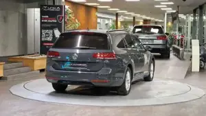 Volkswagen Passat Bild 8