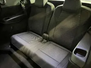 Peugeot 5008 Bild 16